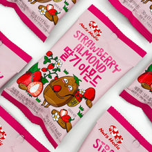 Load image into Gallery viewer, Strawberry Almond 딸기 아몬드 30g x 8 packs (딸기 아몬드 30g × 8봉)